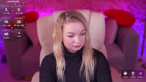 Julia online show from 03/19/26, 04:11