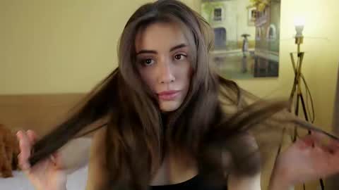 Molly online show from 04/04/26, 03:09