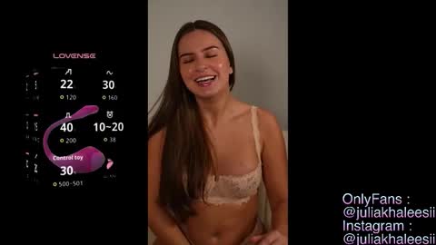 Julia Khaleesii online show from 03/19/26, 06:23