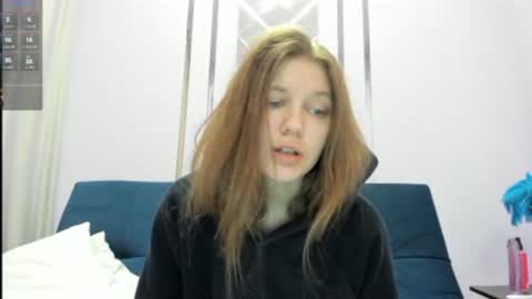 Julia online show from 03/02/25, 05:01