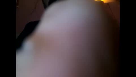 Snapshot of julian38000 chatting on 01/17/25, 03:45 julian38000 online show from 01/17/25, 03:45