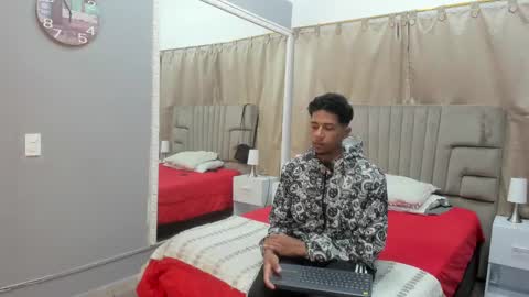 julian billy online show from 01/28/25, 11:17