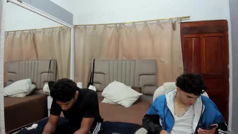 julian billy online show from 02/07/25, 02:37