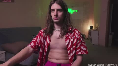 julian_cassablanca online show from 05/13/26, 01:25