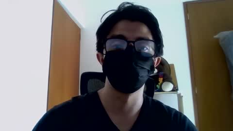 Snapshot of julian_mora7 chatting on 02/21/25, 10:37 Julian Mora online show from 02/21/25, 10:37