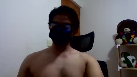 Snapshot of julian_mora7 chatting on 02/22/25, 02:06 Julian Mora online show from 02/22/25, 02:06