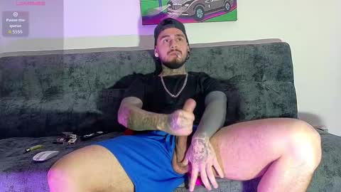 Julian independent model online show from 03/25/26, 06:19