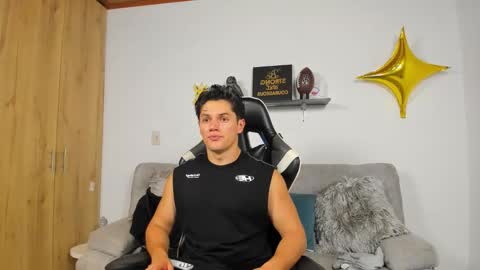 julian_wallace online show from 01/18/26, 10:57