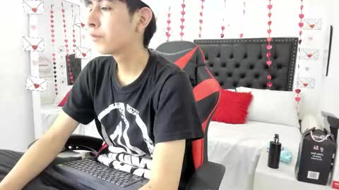 Julian online show from 02/26/26, 09:14