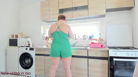 juliana35 online show from 02/19/25, 11:06