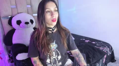 JulianaCarter online show from 11/20/25, 08:30
