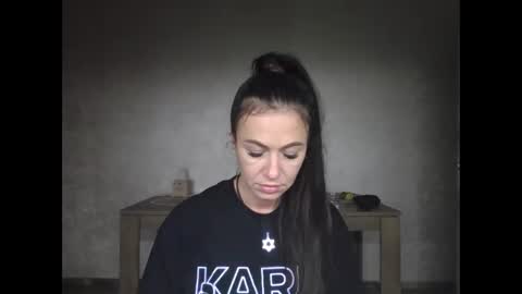 julianagold1 online show from 12/08/24, 02:52