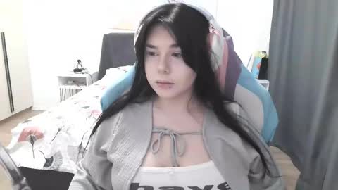 MIa online show from 06/06/26, 10:09