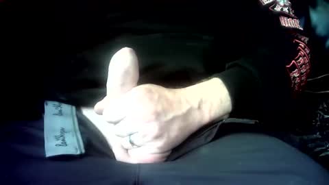 Snapshot of julianlachapelle8 chatting on 11/23/25, 04:40 julianlachapelle8 online show from 11/23/25, 04:40