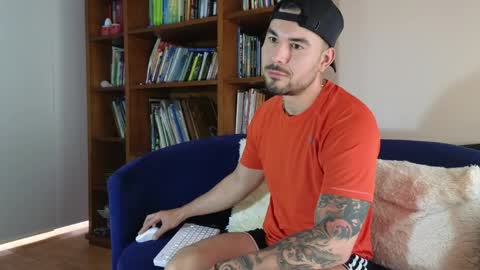 Julian online show from 04/24/26, 02:08