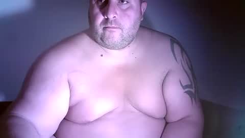 Juliano online show from 10/05/25, 01:37