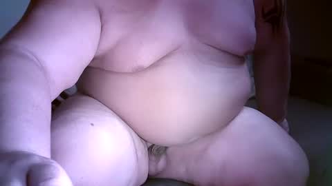 Juliano online show from 11/17/25, 03:01