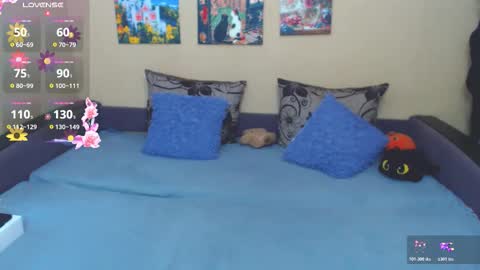 Snapshot of juliasane_ chatting on 02/27/26, 08:25 Jul online show from 02/27/26, 08:25