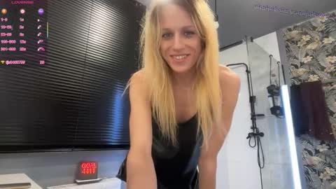 Julia online show from 03/01/26, 08:55