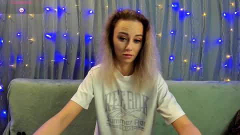 Yulya online show from 12/18/25, 03:01