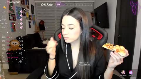 Snapshot of julidavila chatting on 02/09/25, 04:57 Jeimy Help me to reach 100 thumbs up online show from 02/09/25, 04:57