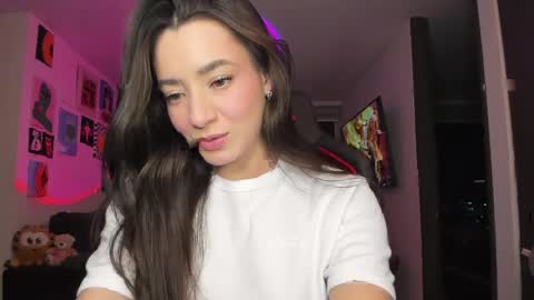 Jeimy Help me to reach 100 thumbs up online show from 04/13/26, 12:05