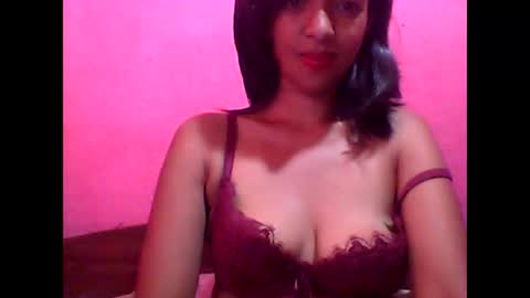 Snapshot of julie0612 chatting on 02/02/25, 06:48 julie0612 online show from 02/02/25, 06:48