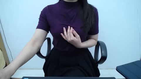 julie9x online show from 02/03/26, 08:47