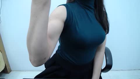 julie9x online show from 02/04/26, 08:47