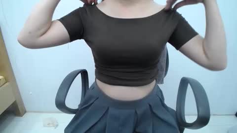julie9x online show from 05/07/26, 08:47