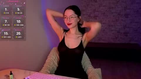 see u next time  1700 UTC 0 3 online show from 05/01/26, 09:08