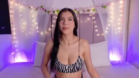Juliet Bennet online show from 05/03/26, 02:50