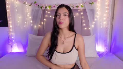 Juliet Bennet online show from 05/06/26, 02:40