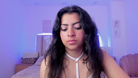 julie_devani online show from 01/08/26, 08:00