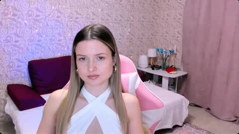 Julie online show from 12/05/24, 02:33