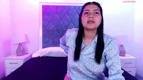 julie_preston online show from 06/25/26, 12:20