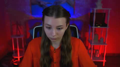 juliedaniel online show from 09/24/25, 08:06