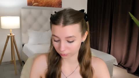 juliedaniel online show from 10/29/25, 08:16