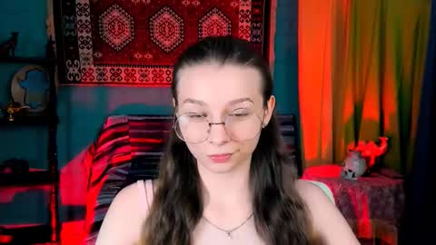 juliedaniel online show from 11/14/25, 05:06