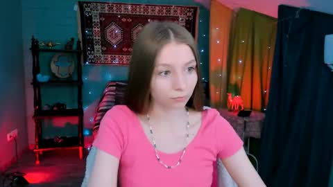 Snapshot of juliedaniel chatting on 06/09/26, 04:24 juliedaniel online show from 06/09/26, 04:24