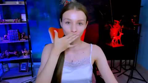 Snapshot of juliedaniel chatting on 07/06/26, 03:03 juliedaniel online show from 07/06/26, 03:03