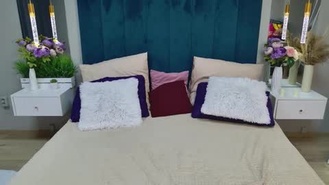 Snapshot of juliehill chatting on 02/07/26, 07:01 juliehill online show from 02/07/26, 07:01