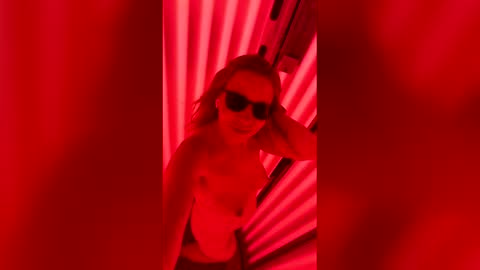 Julie Holliday online show from 05/02/26, 05:40