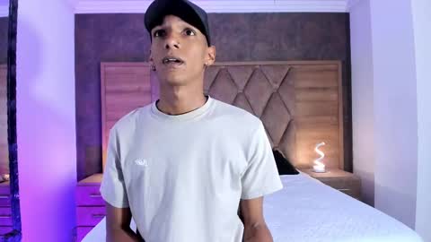 Julien online show from 09/19/25, 11:44