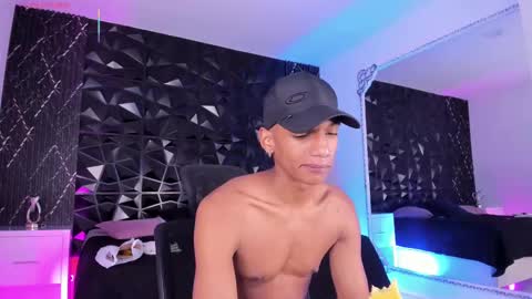 Julien online show from 10/25/25, 12:23