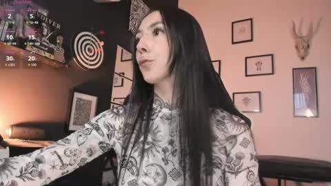 juliet_sourire online show from 07/30/26, 08:30