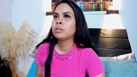 Snapshot of julieta_coopeer_ chatting on 09/30/25, 10:42 Julieta online show from 09/30/25, 10:42