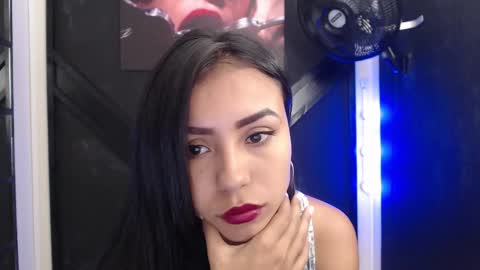 julieta_fn online show from 03/03/25, 12:27