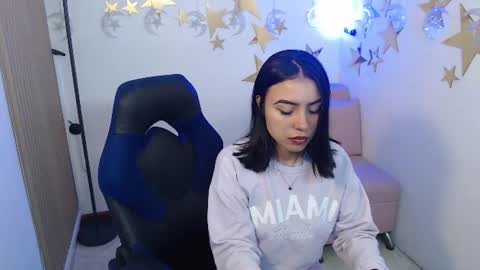 julieta_fn online show from 06/30/26, 02:07