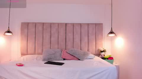 Julieta online show from 09/29/25, 03:44